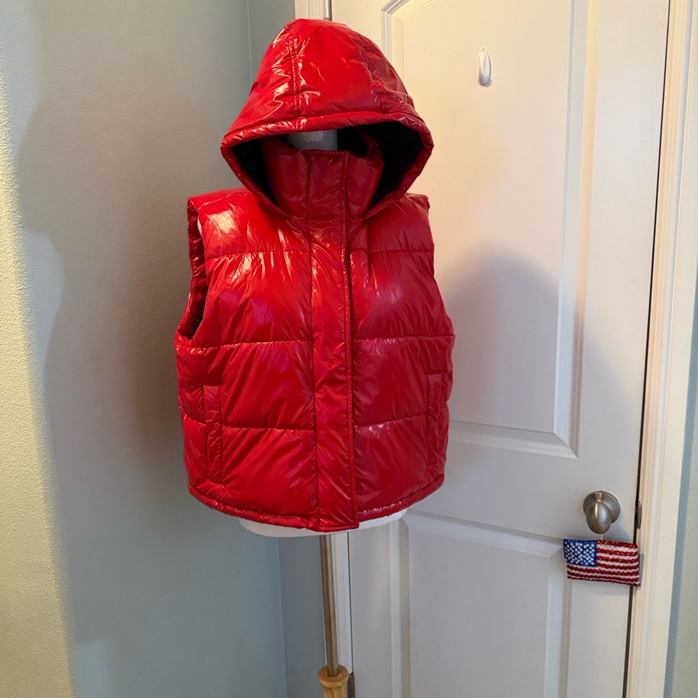 Lou & Grey Red Outerwear